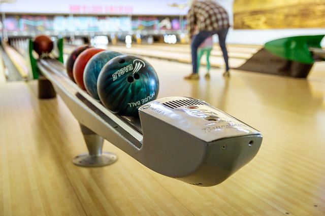 bowling thumbnail image